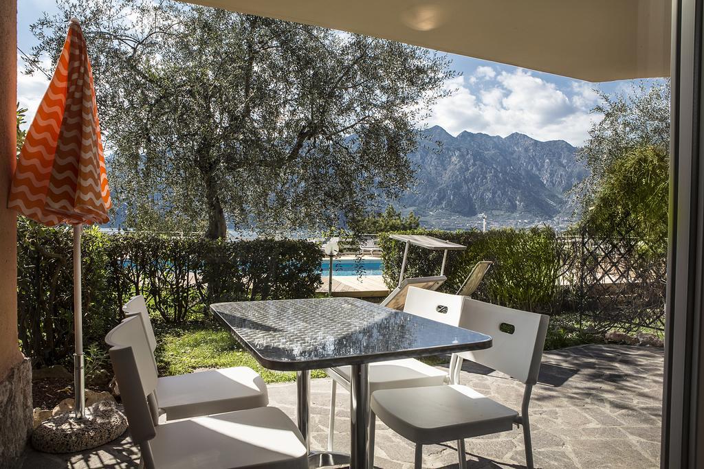 Residence Parco Lago Di Garda Malcesine Kültér fotó