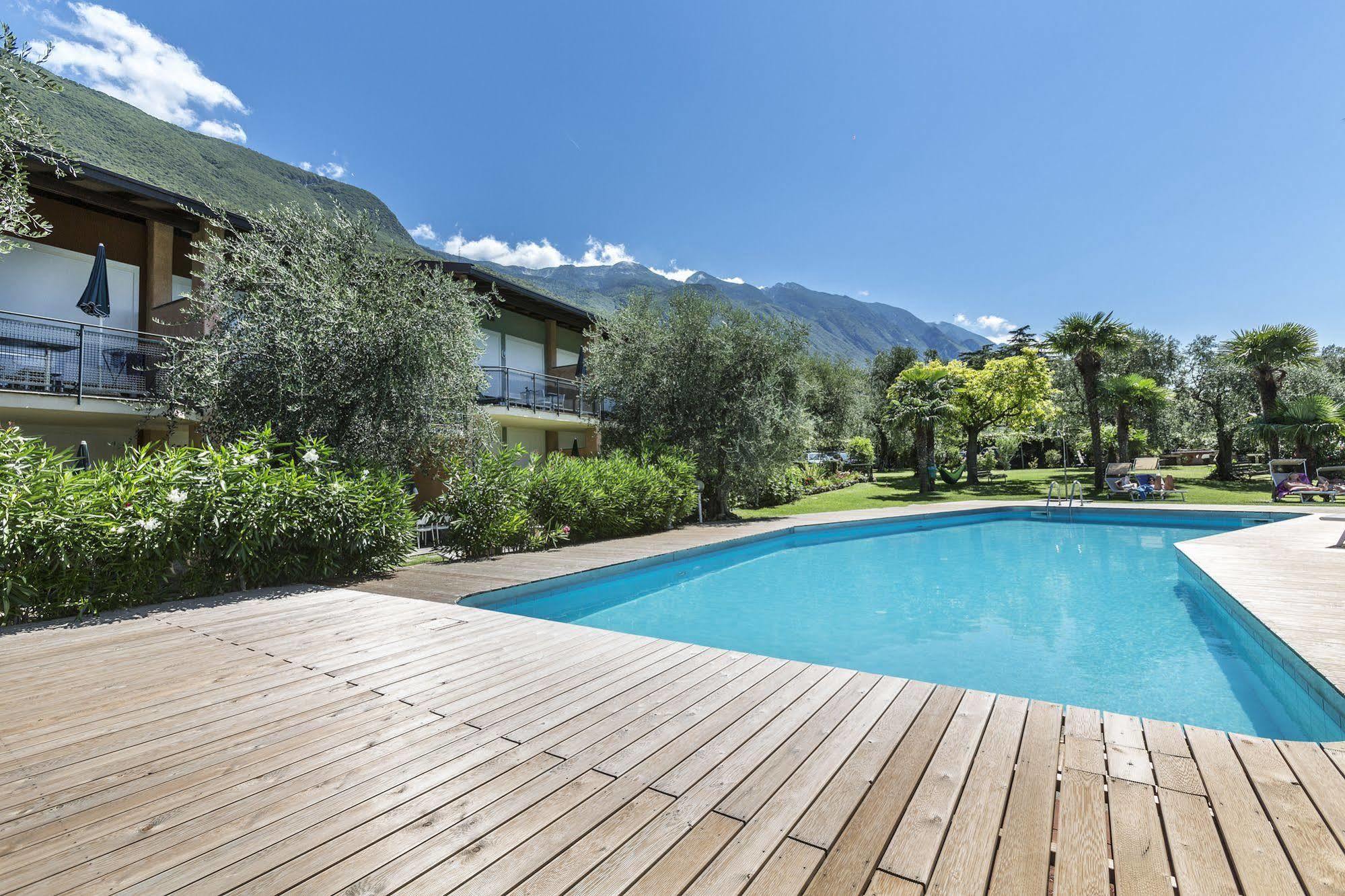 Residence Parco Lago Di Garda Malcesine Kültér fotó
