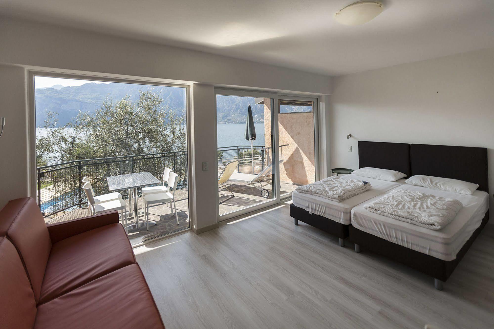 Residence Parco Lago Di Garda Malcesine Kültér fotó